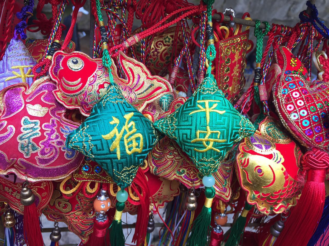 大紅色綢布底植絨布 福袋絨布